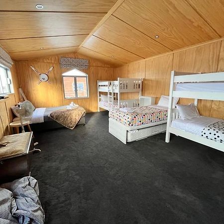Tractor Shed Villa Lake Tekapo Exterior photo